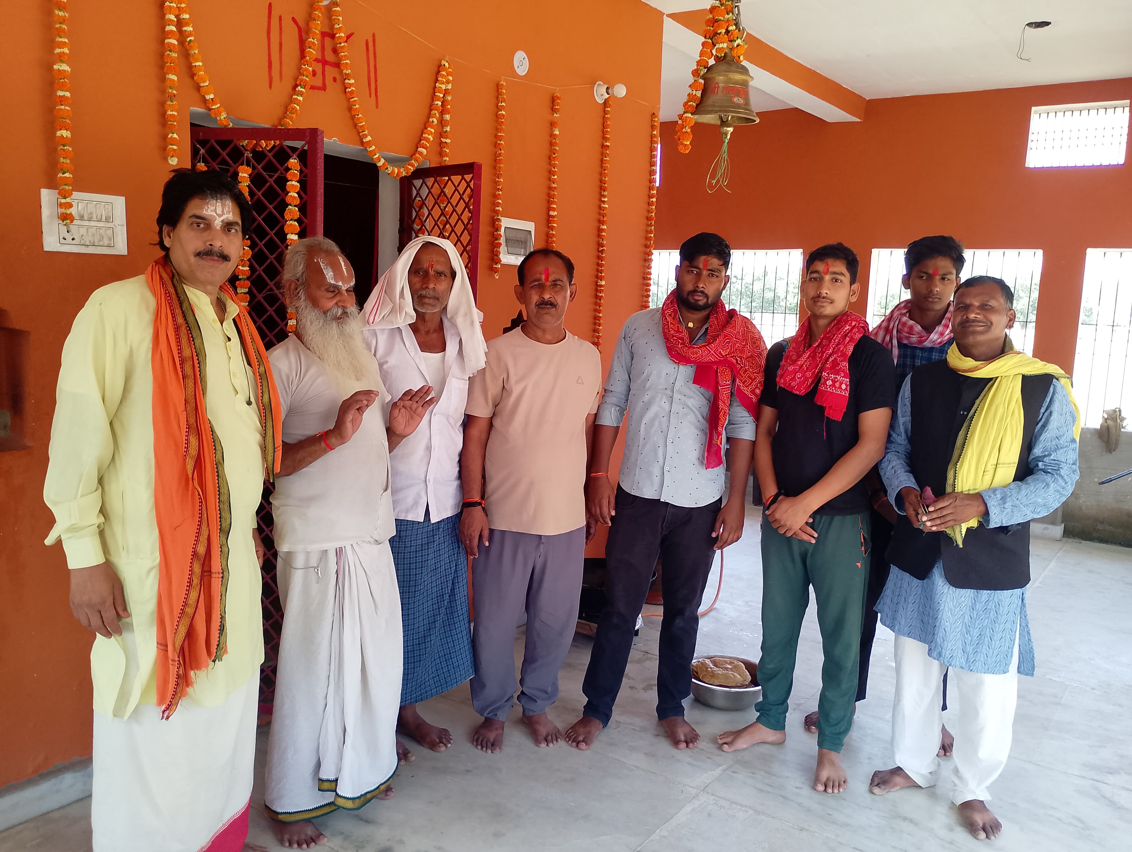 Hanuman Mandir front view during community prayer